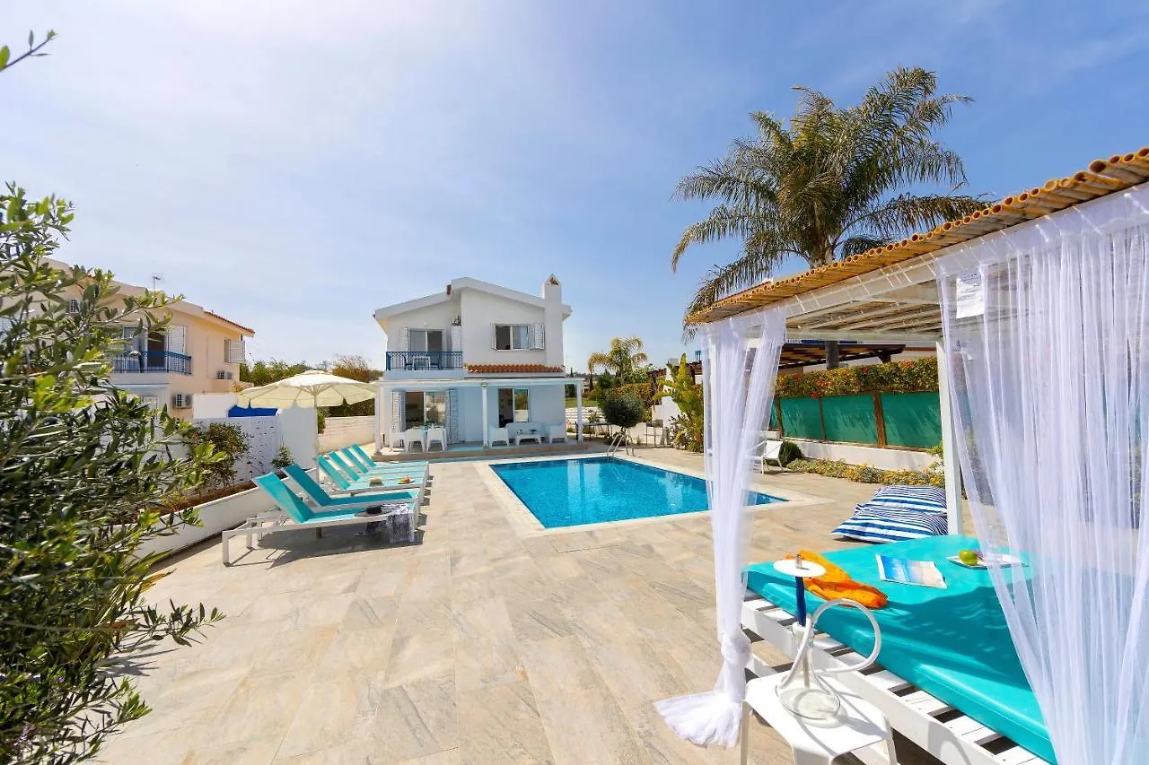 Fig Tree Bay Villa 3 Protaras 0*,  Kıbrıs